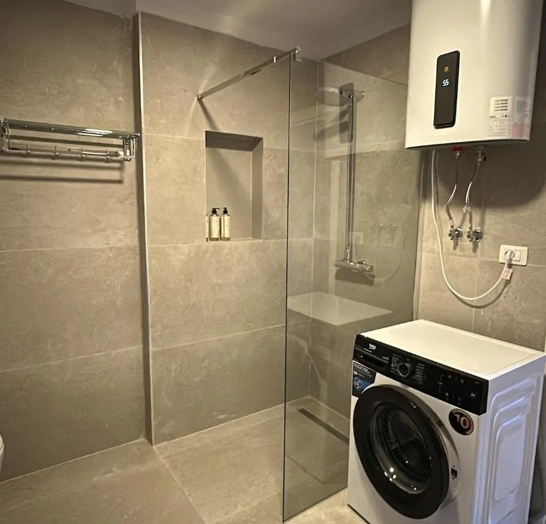 Chic & Serene Apartment-Your Relaxing Oasis Tirana Apartment