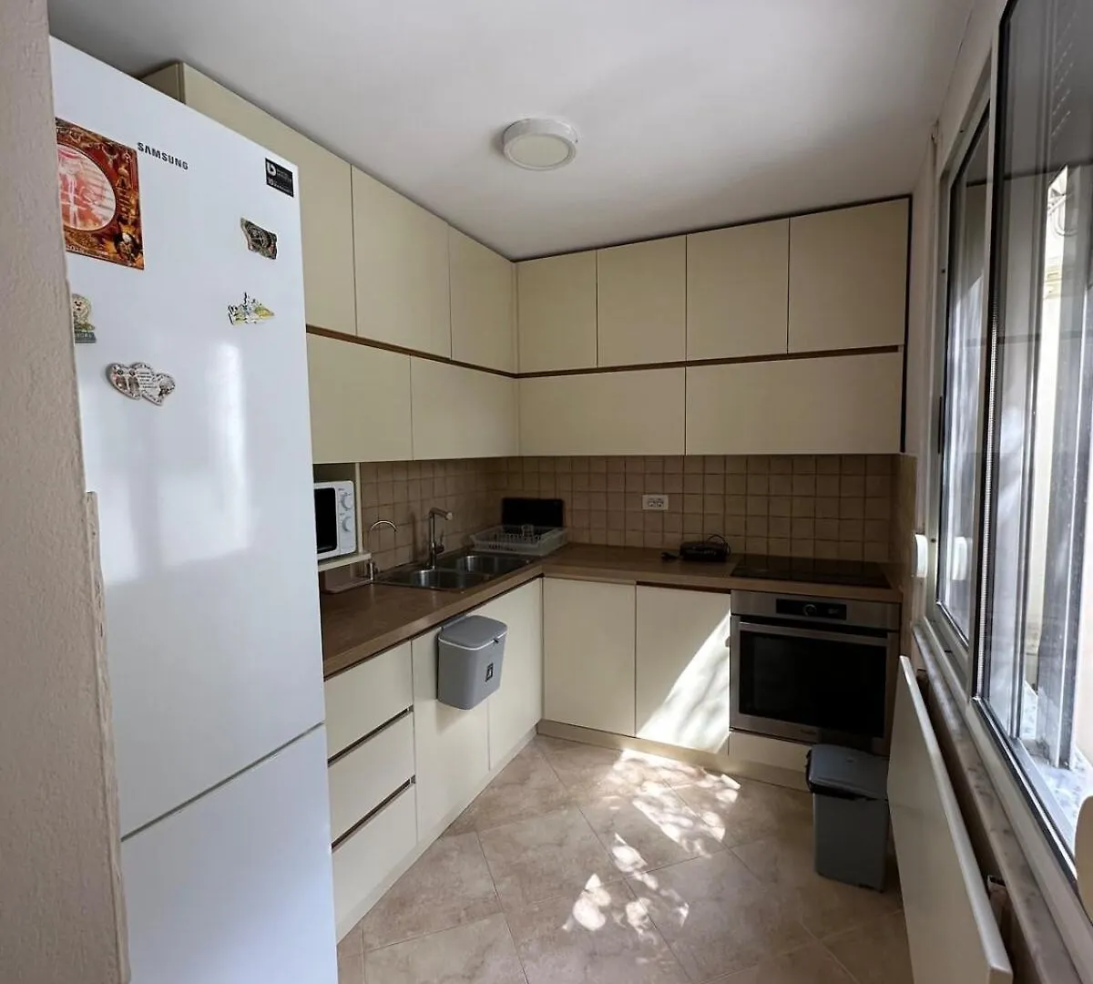 Chic & Serene Apartment-Your Relaxing Oasis Tirana 0*,